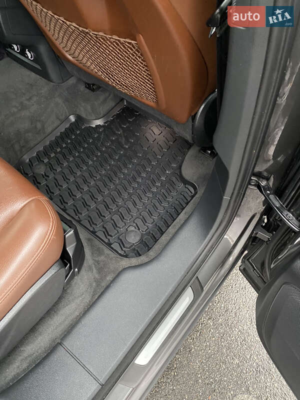 Внедорожник / Кроссовер Audi Q7 2018 в Буче