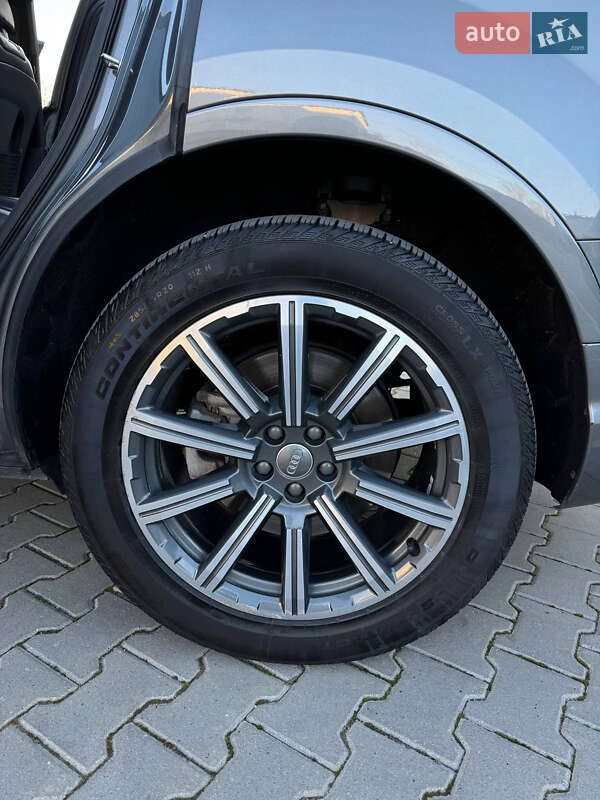 Позашляховик / Кросовер Audi Q7 2016 в Тернополі