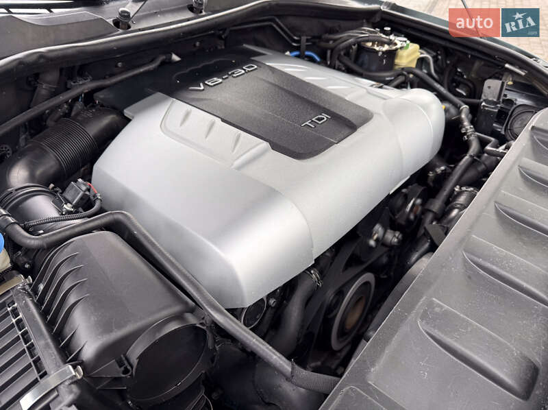 Внедорожник / Кроссовер Audi Q7 2006 в Днепре