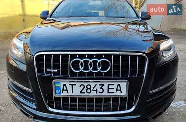 Внедорожник / Кроссовер Audi Q7 2010 в 