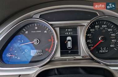 Внедорожник / Кроссовер Audi Q7 2012 в 