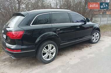 Внедорожник / Кроссовер Audi Q7 2012 в 