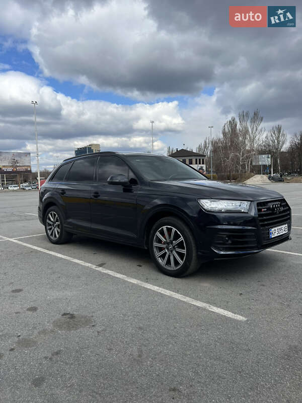 Внедорожник / Кроссовер Audi Q7 2016 в Запорожье