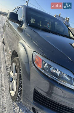 Позашляховик / Кросовер Audi Q7 2009 в 
