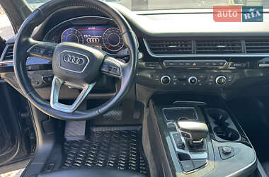 Позашляховик / Кросовер Audi Q7 2018 в Вінниці