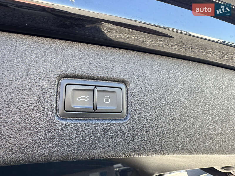 Внедорожник / Кроссовер Audi Q7 2018 в Виннице