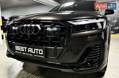 Внедорожник / Кроссовер Audi Q7 2024 в 