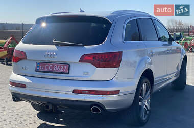 Внедорожник / Кроссовер Audi Q7 2013 в 