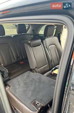 Внедорожник / Кроссовер Audi Q7 2012 в 