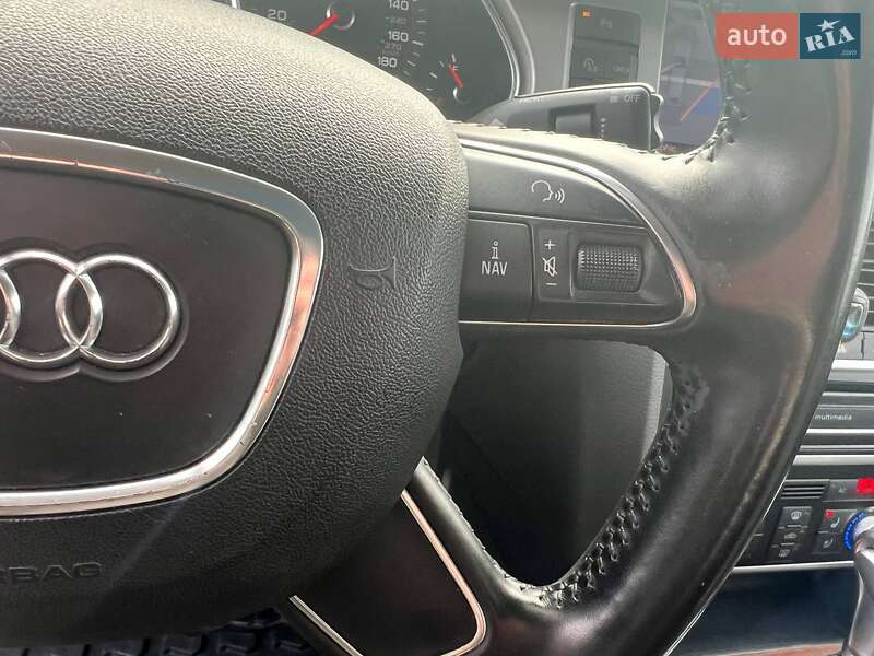 Внедорожник / Кроссовер Audi Q7 2012 в Киеве