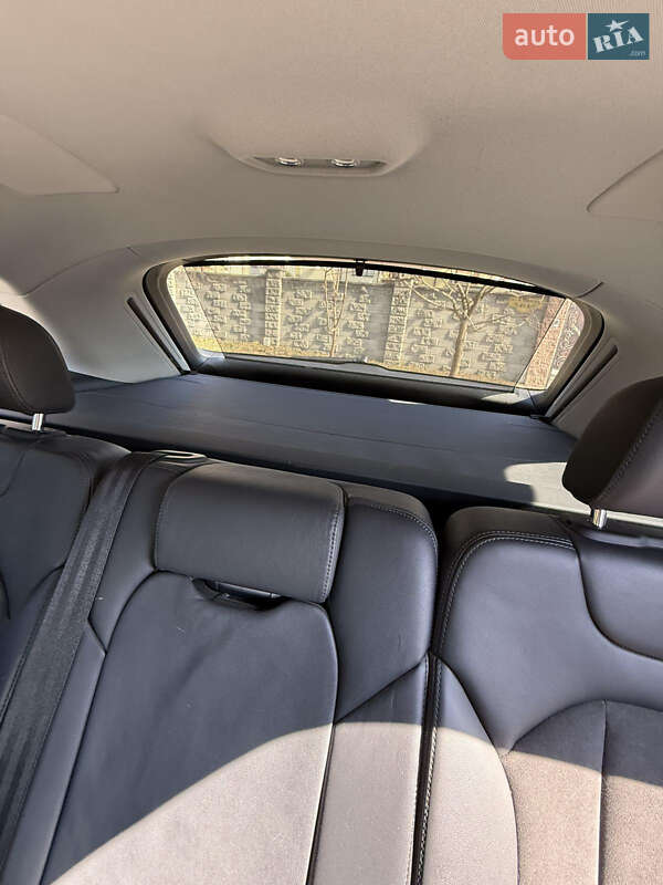 Внедорожник / Кроссовер Audi Q7 2015 в Ровно