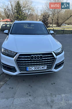 Audi Q7 2018