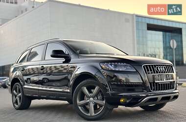 Внедорожник / Кроссовер Audi Q7 2014 в 