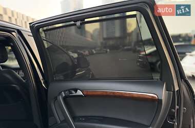 Внедорожник / Кроссовер Audi Q7 2014 в 