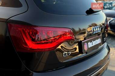 Внедорожник / Кроссовер Audi Q7 2014 в 