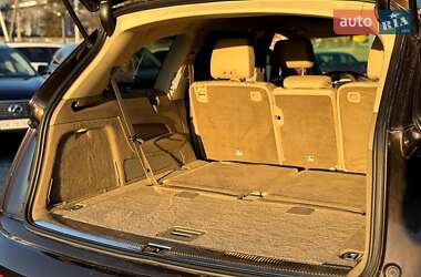 Внедорожник / Кроссовер Audi Q7 2014 в 