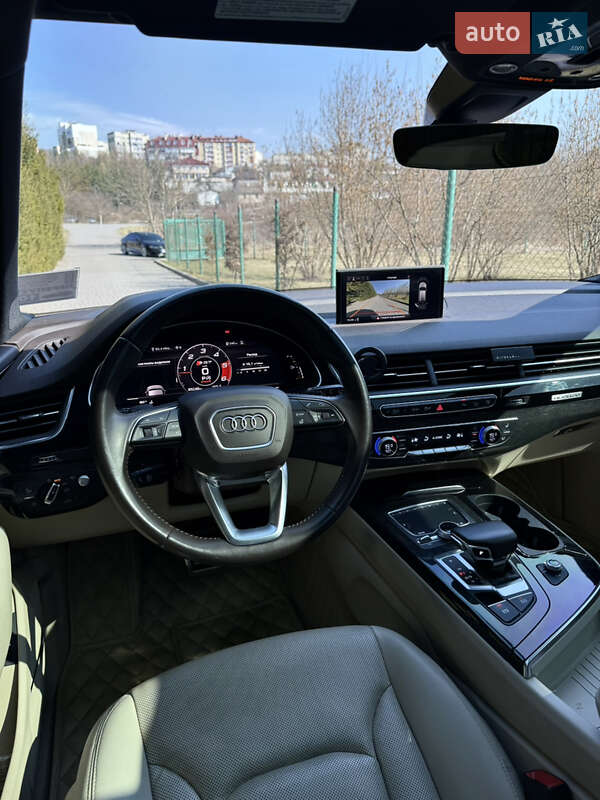 Внедорожник / Кроссовер Audi Q7 2016 в Львове