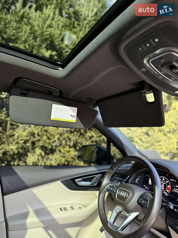 Внедорожник / Кроссовер Audi Q7 2016 в Львове