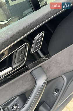 Внедорожник / Кроссовер Audi Q7 2016 в 