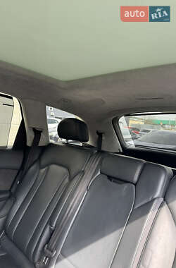 Внедорожник / Кроссовер Audi Q7 2016 в 