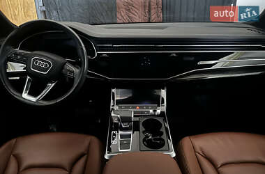 Внедорожник / Кроссовер Audi Q7 2023 в 