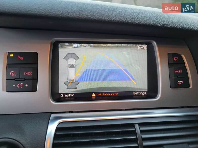 Позашляховик / Кросовер Audi Q7 2014 в Чернігові
