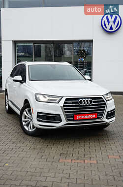 Позашляховик / Кросовер Audi Q7 2016 в Житомирі