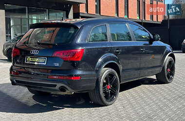 Внедорожник / Кроссовер Audi Q7 2014 в 