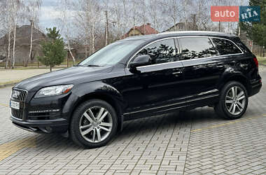 Внедорожник / Кроссовер Audi Q7 2011 в 