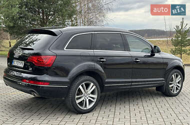Внедорожник / Кроссовер Audi Q7 2011 в 
