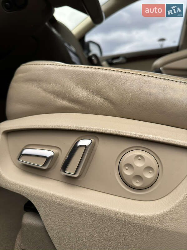 Внедорожник / Кроссовер Audi Q7 2011 в Дрогобыче