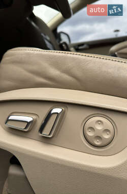 Внедорожник / Кроссовер Audi Q7 2011 в 