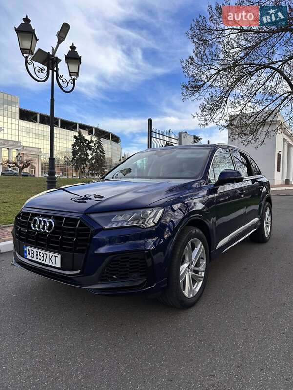 Audi Q7 2021