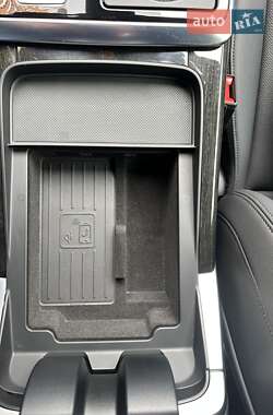Позашляховик / Кросовер Audi Q7 2023 в 