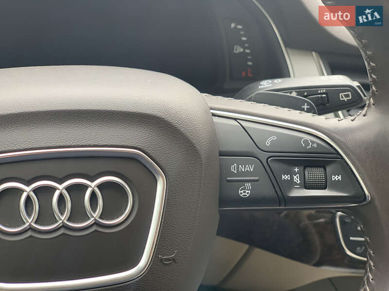 Внедорожник / Кроссовер Audi Q7 2018 в Киеве