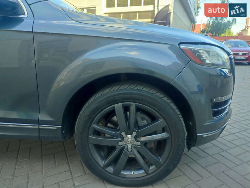 Внедорожник / Кроссовер Audi Q7 2012 в Одессе