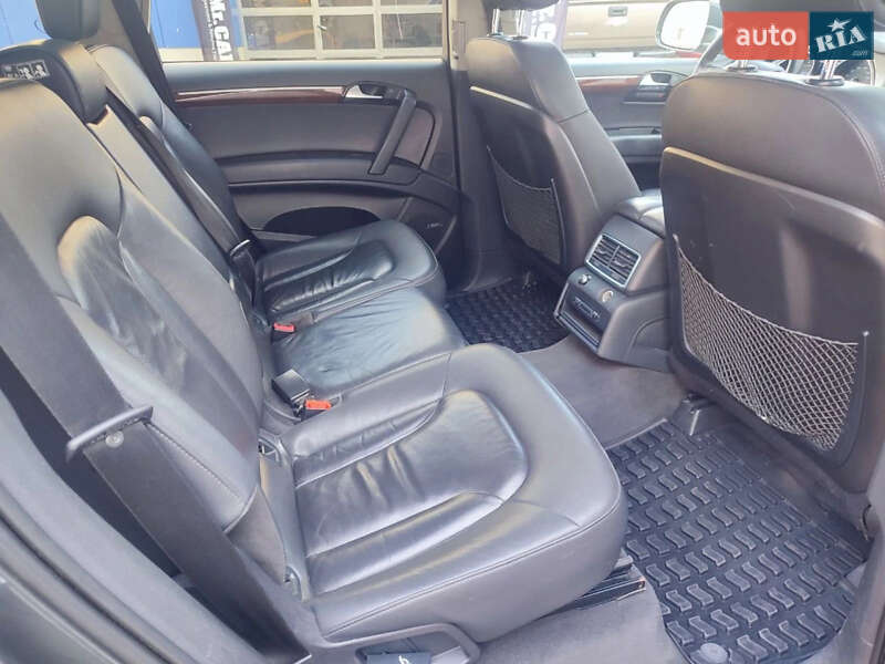 Внедорожник / Кроссовер Audi Q7 2012 в Одессе