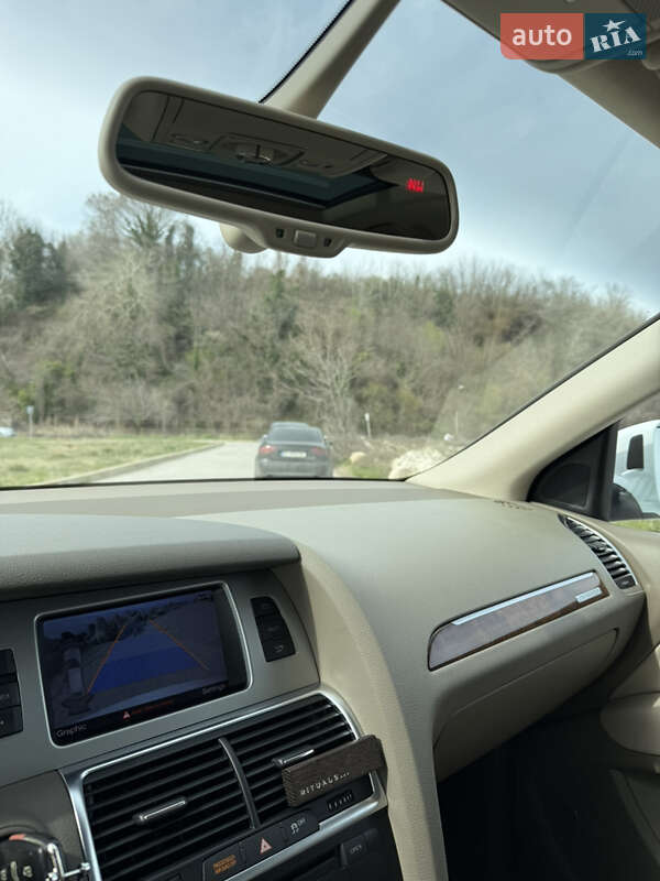 Позашляховик / Кросовер Audi Q7 2013 в Одесі