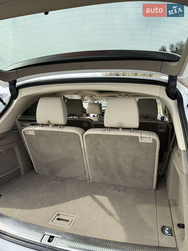 Позашляховик / Кросовер Audi Q7 2013 в Одесі
