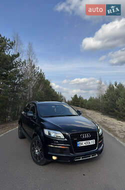 Внедорожник / Кроссовер Audi Q7 2008 в 
