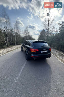 Внедорожник / Кроссовер Audi Q7 2008 в 