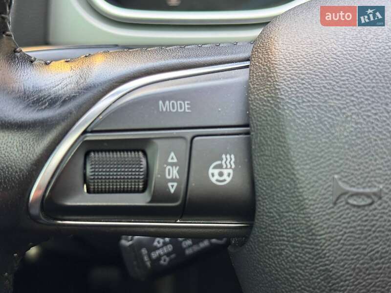 Внедорожник / Кроссовер Audi Q7 2013 в Одессе