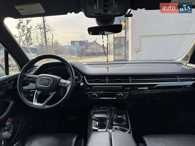 Внедорожник / Кроссовер Audi Q7 2018 в Ивано-Франковске