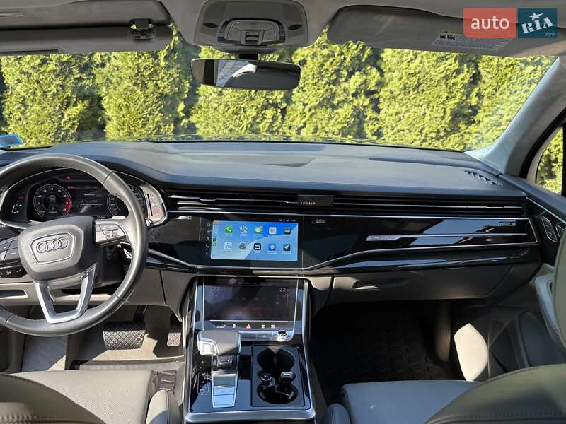 Позашляховик / Кросовер Audi Q7 2020 в Львові