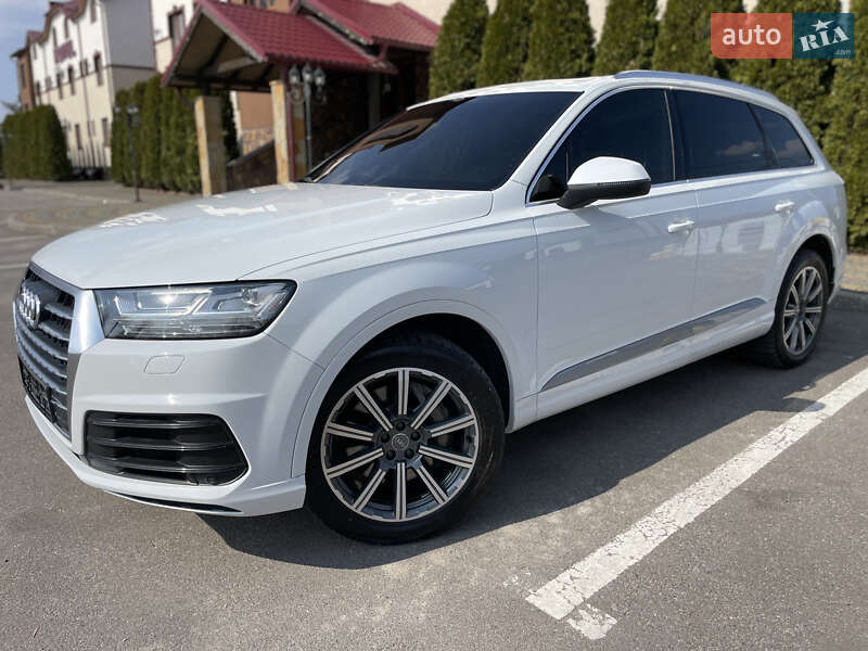 Внедорожник / Кроссовер Audi Q7 2017 в Тернополе