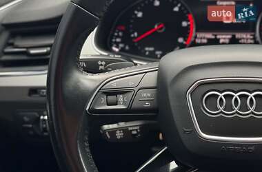 Внедорожник / Кроссовер Audi Q7 2017 в 
