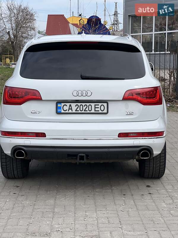 Внедорожник / Кроссовер Audi Q7 2014 в Киеве фото 6 Внедорожник / Кроссовер Audi Q7 2014 в Киеве