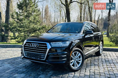Позашляховик / Кросовер Audi Q7 2016 в Києві