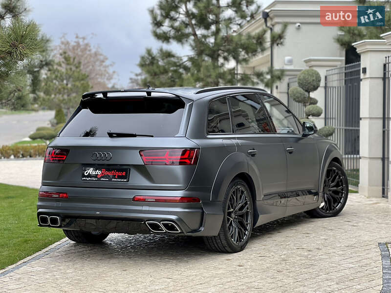 Внедорожник / Кроссовер Audi Q7 2017 в Одессе