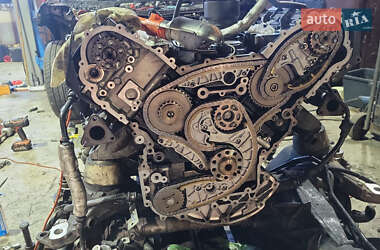 Внедорожник / Кроссовер Audi Q7 2007 в 